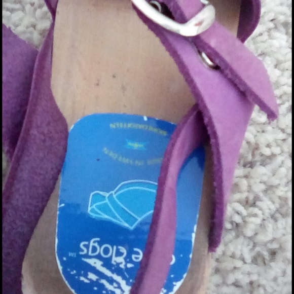 Shoes - Picture 3 of 3